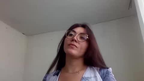 catalina online show from January 11, 6:33 pm