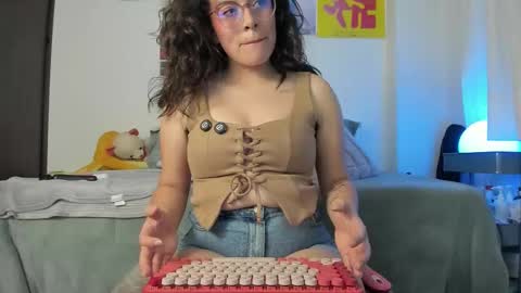 Katherine online show from March 15, 4:03 am