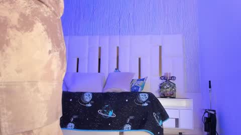 Kathy  online show from January 13, 3:01 am