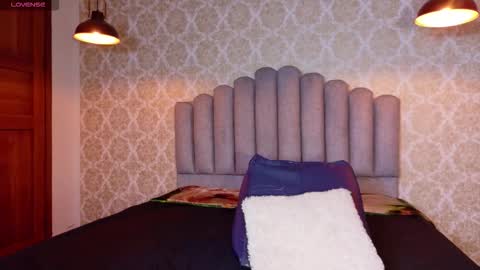 Katia online show from November 29, 7:51 pm