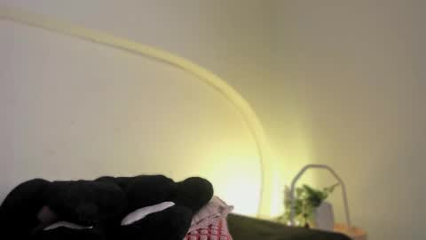 Katy  IGPeach kat666 online show from May 15, 1:14 pm