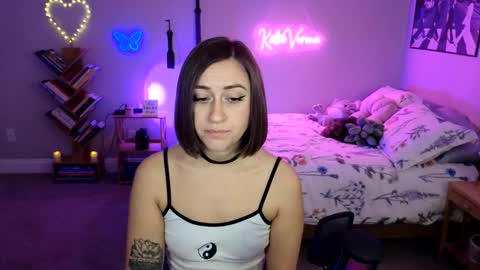 Katie Verona online show from January 16, 1:37 am