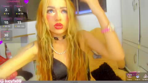 Snapshot of katlucy69 chatting on February 1, 1:12 am lucyfx69   INSTAGRAM online show from February 1, 1:12 am