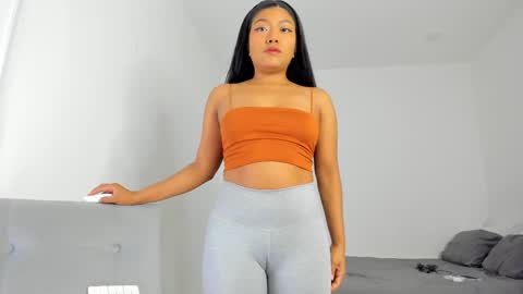 Follow me on instagram and twitter as correaktnees online show from February 14, 6:34 am