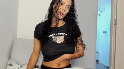 Snapshot of katrhin_66 chatting on September 29, 10:59 pm Kathrin online show from September 29, 10:59 pm