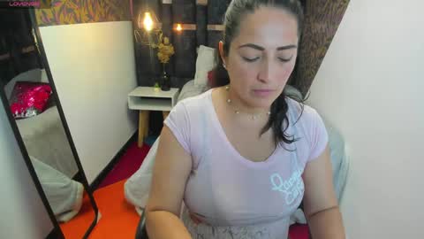 K A T T E  online show from May 26, 4:06 pm