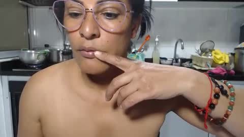 KattleyaGrey online show from March 4, 12:28 am