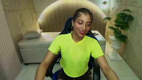 Katty  online show from September 12, 9:00 pm