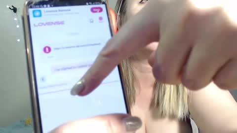 Snapshot of katty_fox chatting on October 23, 9:48 am Katty Fox online show from October 23, 9:48 am