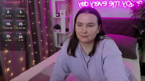 Kate online show from May 16, 6:27 am