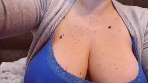 Katy online show from December 9, 6:13 am