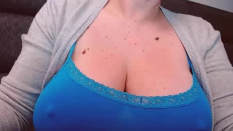 Katy online show from December 6, 7:21 am