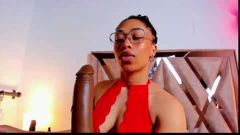 katyortiz online show from March 19, 12:31 pm