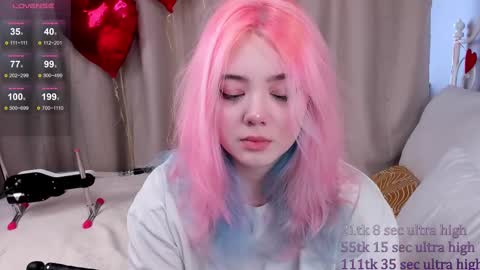 Yuki  online show from February 11, 8:48 am