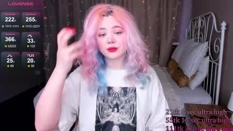 Yuki  online show from March 8, 8:51 am