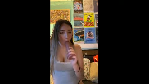 Kay online show from April 11, 1:12 am