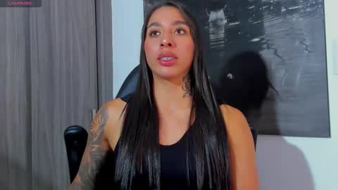 Kayla Batista INDEPENDENT ACCOUNT online show from January 7, 1:31 am