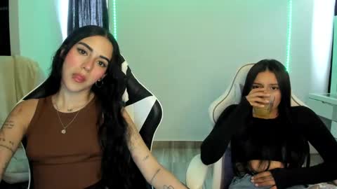 kaylie online show from February 18, 5:44 pm