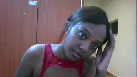 kitty online show from November 12, 4:43 am