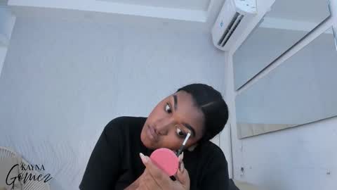 Kayna online show from February 4, 7:28 pm