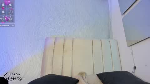 Kayna online show from November 18, 6:53 pm