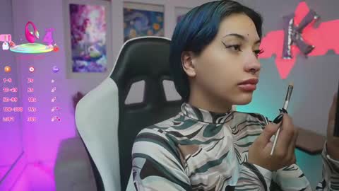 Kayra online show from November 15, 12:28 pm