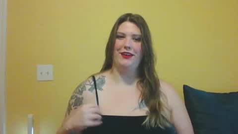 Snapshot of kaytiebird96 chatting on September 15, 6:37 pm Katie Bird online show from September 15, 6:37 pm