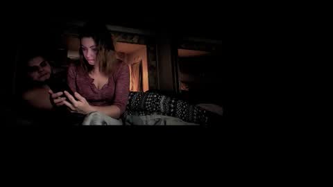 kayywidow online show from December 1, 12:30 pm