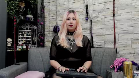 Miss Kazia online show from February 3, 11:58 pm