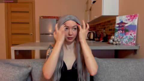 keelllyreed online show from January 6, 4:36 am