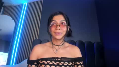 keila online show from November 6, 10:15 pm