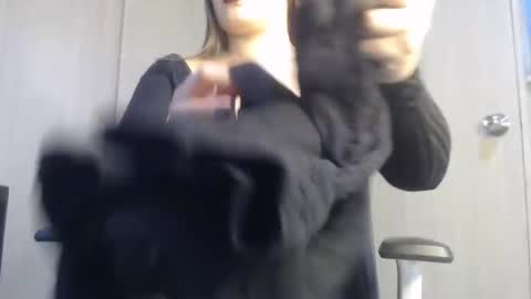 keilafranco online show from December 7, 7:43 pm