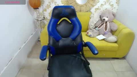 Snapshot of keiry_m chatting on October 13, 7:16 pm Keiry online show from October 13, 7:16 pm