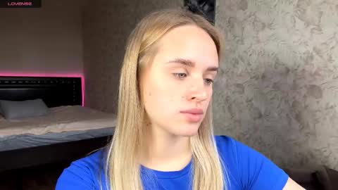 Sylvia online show from November 13, 8:24 am