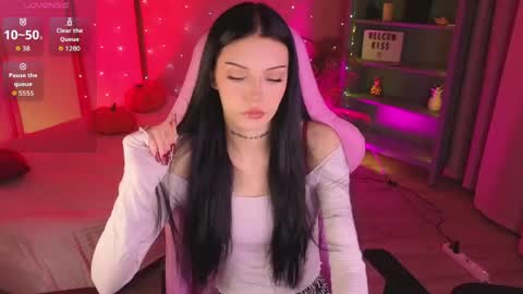 Kelly online show from April 29, 6:16 am