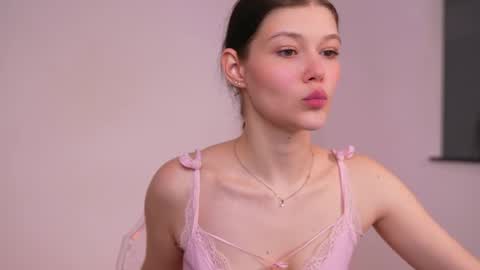  KELLY  online show from December 28, 9:31 am