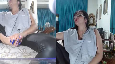 KELLY online show from October 30, 2:47 am