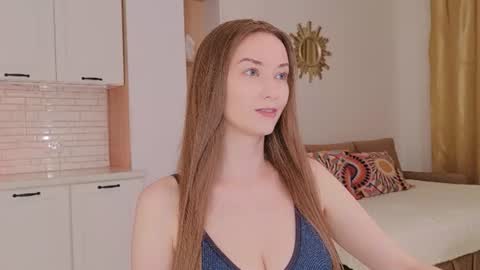 Kelly XO online show from July 14, 7:51 pm