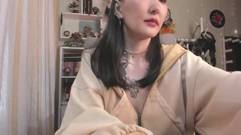 Leia online show from April 5, 7:07 am