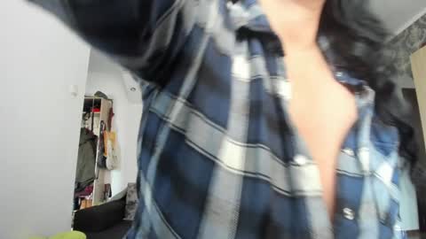 Snapshot of kellymorgan_ chatting on January 16, 8:43 am Monday - Friday 08 am - 3 pm GMT 3 online show from January 16, 8:43 am