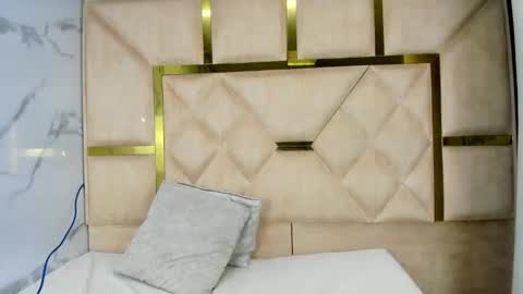 kendall69__ online show from November 20, 1:34 pm