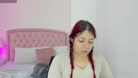 Kendall online show from October 26, 5:47 am