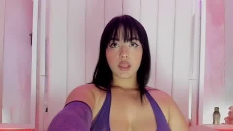 Kendall no Jenner  online show from April 23, 3:03 am