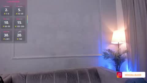 kendallbleer online show from October 13, 11:57 am