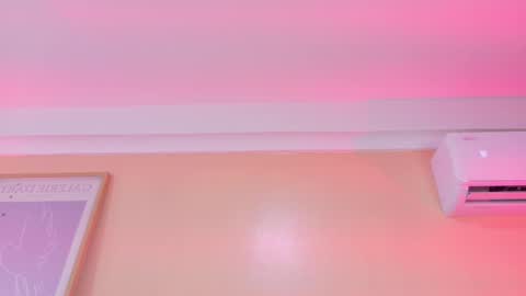   online show from March 21, 9:14 am