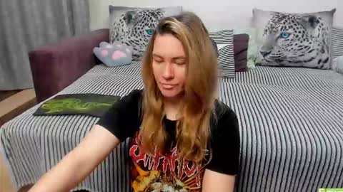 Kendra online show from February 15, 12:02 am