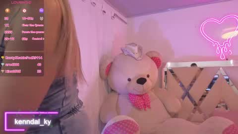 kenndal_tay online show from May 15, 11:07 pm