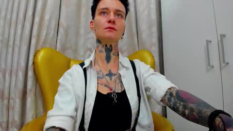 Sellena and Kenny online show from November 30, 7:40 pm