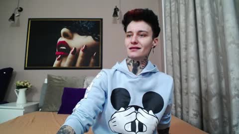 kennyvibe online show from April 12, 5:16 pm