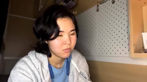 Jenny  online show from March 12, 8:17 am